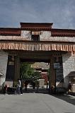 10092011Xigaze-Gyangzi-Palcho Monastery-dzong_sf-DSC_0652